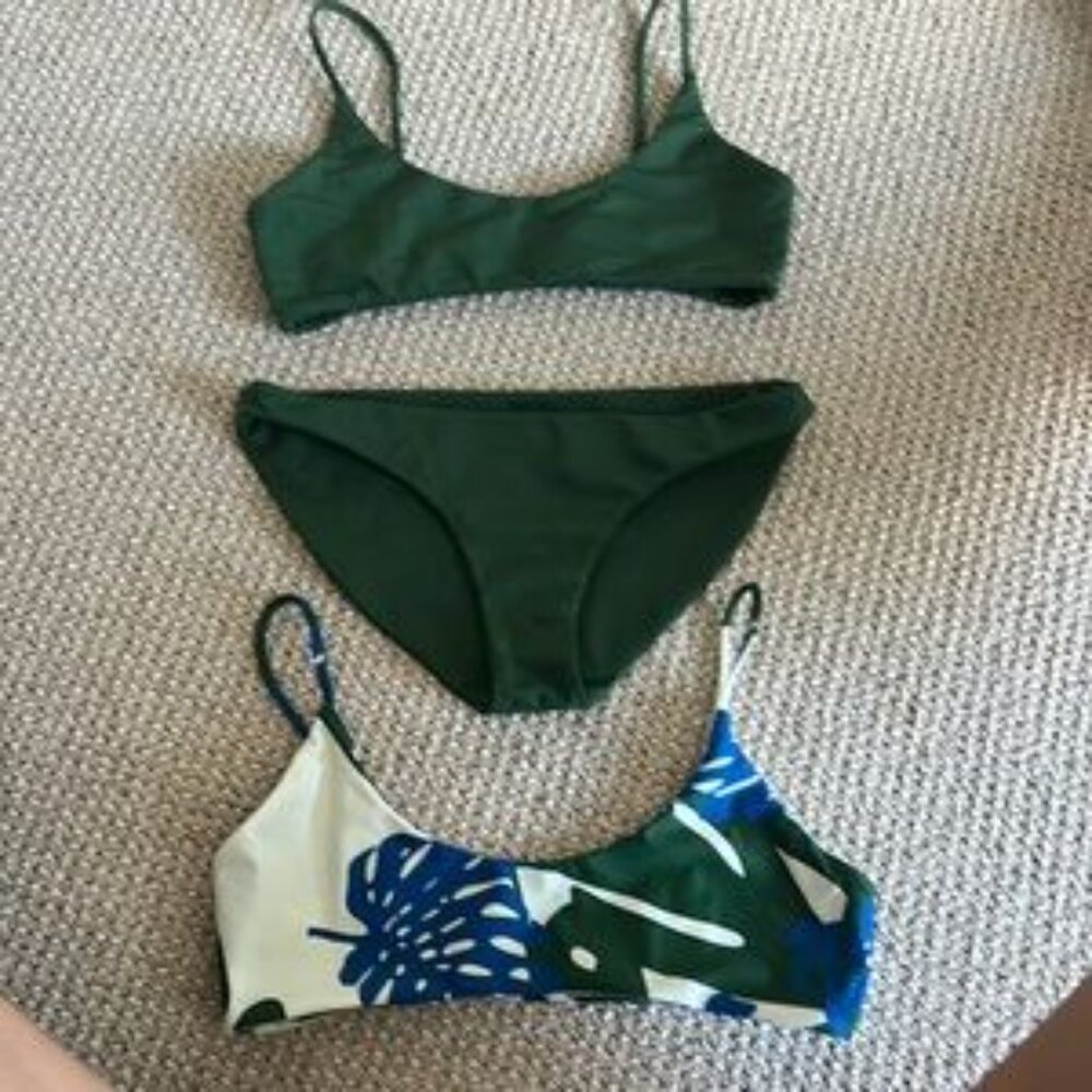 MIKOH green & floral 3 pc bikini size medium (bottom)/large (tops)